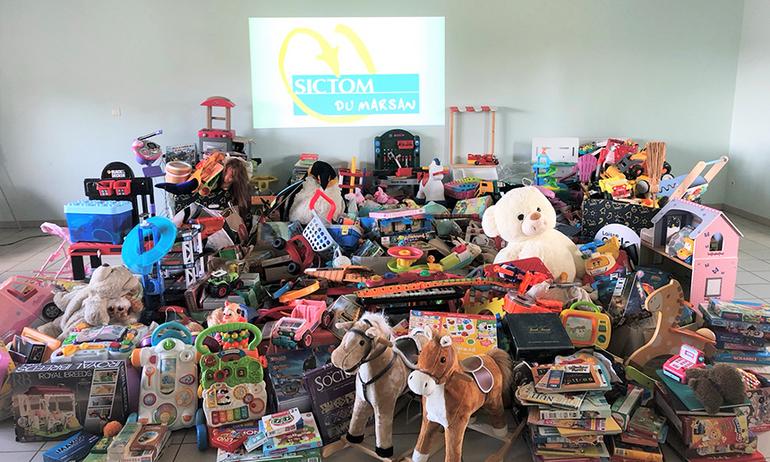 La grande collecte de jouets du SICTOM du Marsan a rencontre un immense succes articleimage