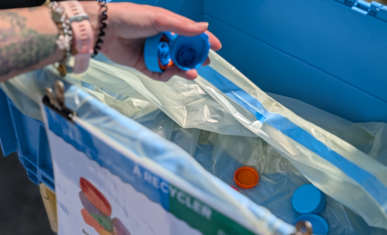 Rapportez vos bouchons et aidez des associations