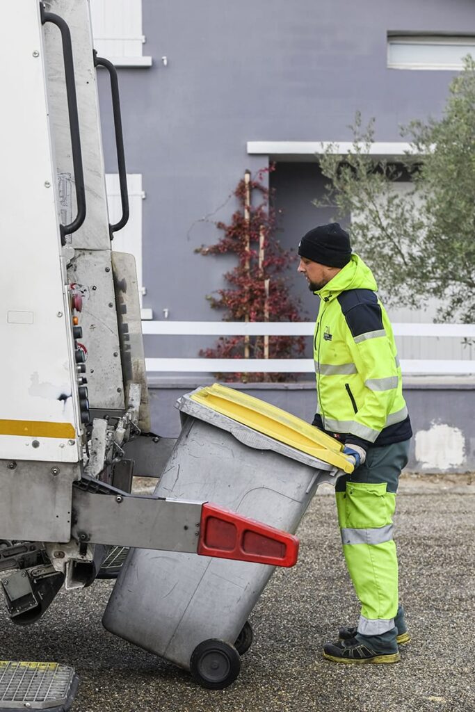 Nous-recrutons-offres-emploi-stage